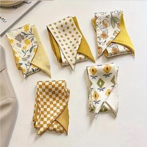 5 Piece Satin Vibrant‎ Style Twillies